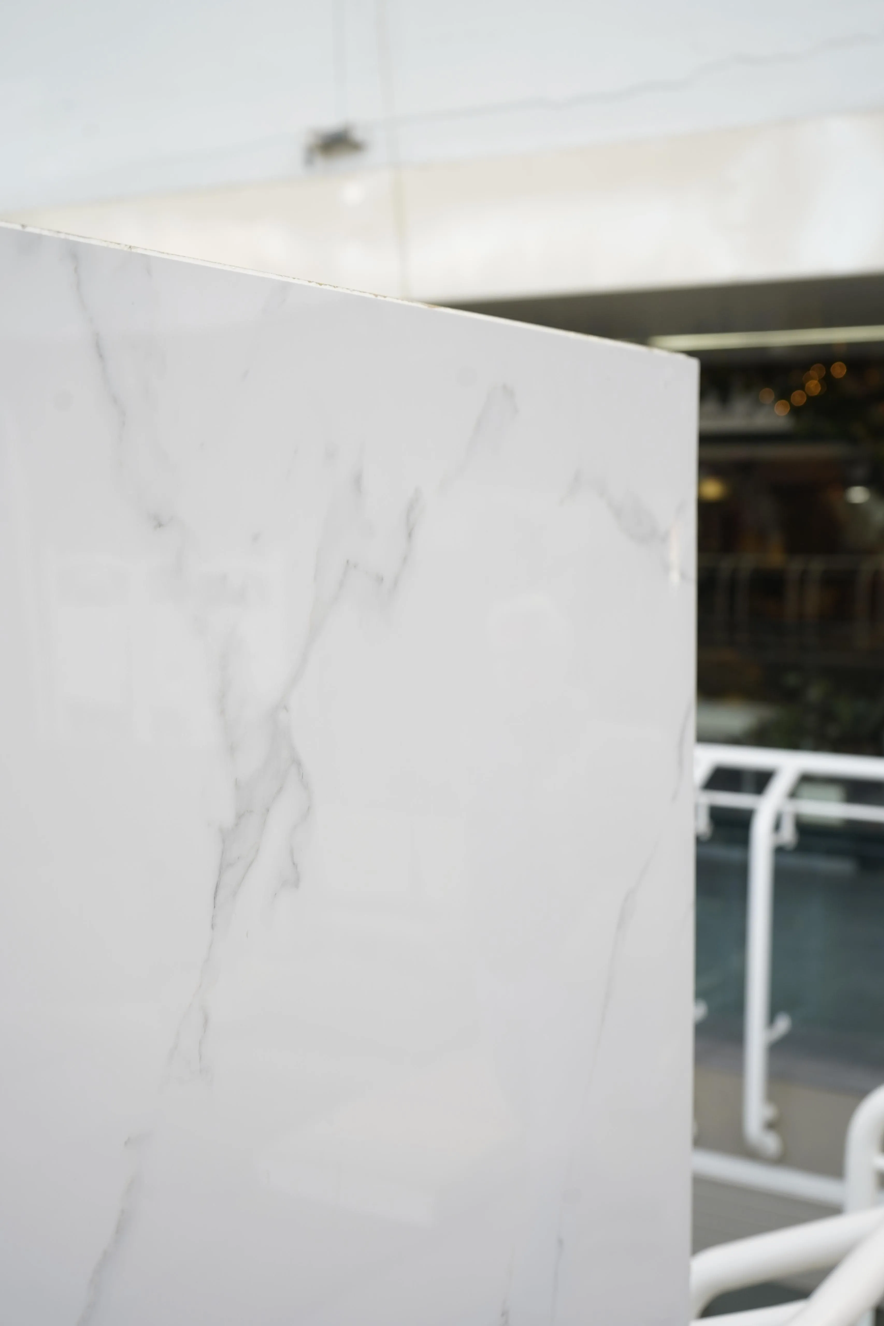 PVC Calacatta Clásico Brillo view 2